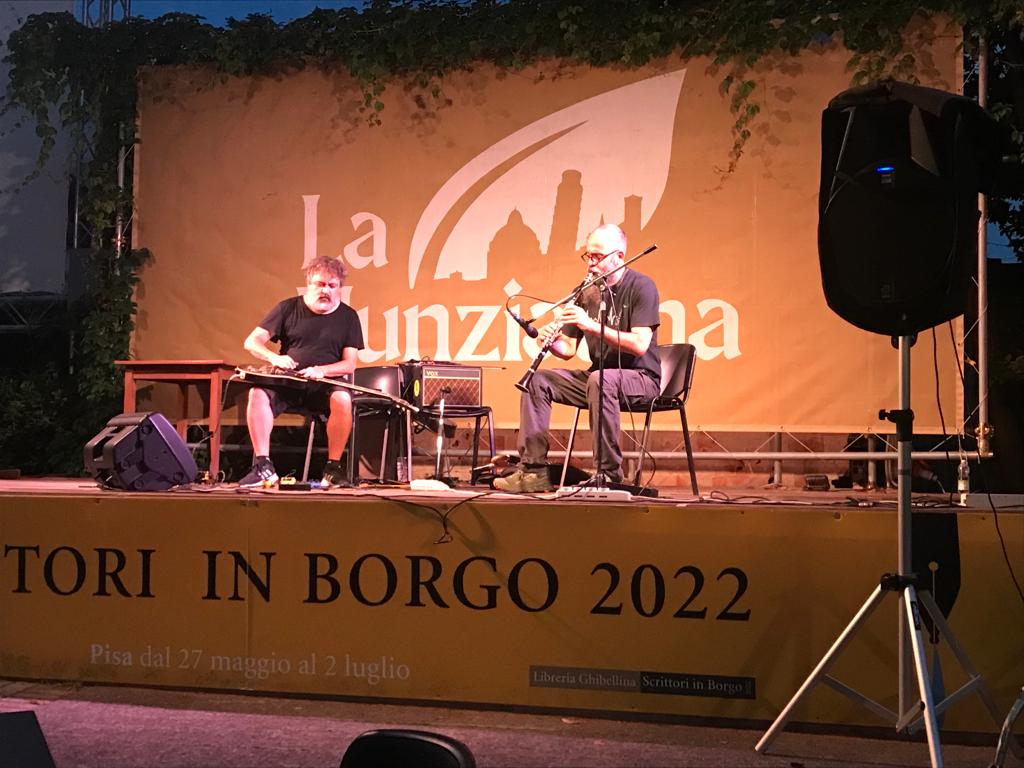 Marco Colonna and Matias Guerra performing